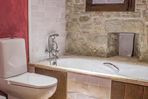  Mas Tulsà Casa Rural Girona in Riudellots de la Creu