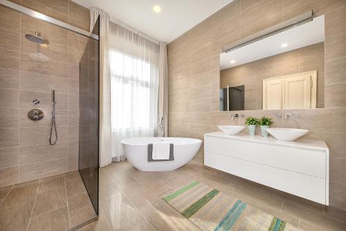 Prague Days - Spacious 2BDR apt w Netflix - Trendy Neighbourhood, Praha (fotografie 10)