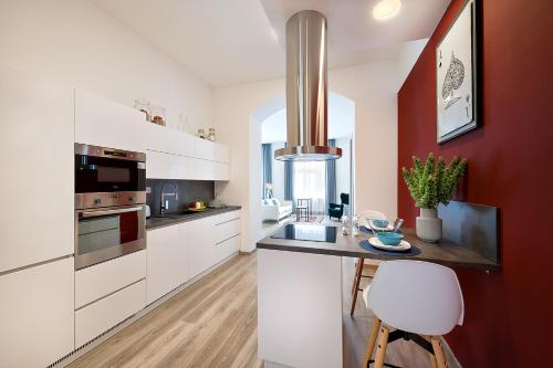 Prague Days - Spacious 2BDR apt w Netflix - Trendy Neighbourhood, Praha (fotografie 8)
