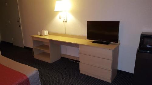 Red Carpet Inn Gibbstown NJ - 편의 시설/서비스