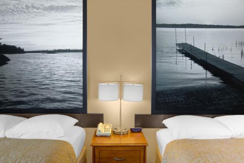 Super 8 by Wyndham Clear Lake, Клирлейк (фото 6)