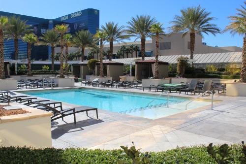 Luxury Suites International at The Signature, Las Vegas
