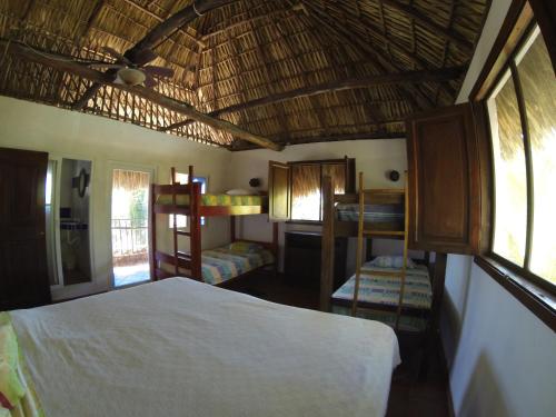 1 king bed, 2 bunk beds