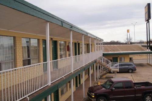 Budget Inn in Waco City Center