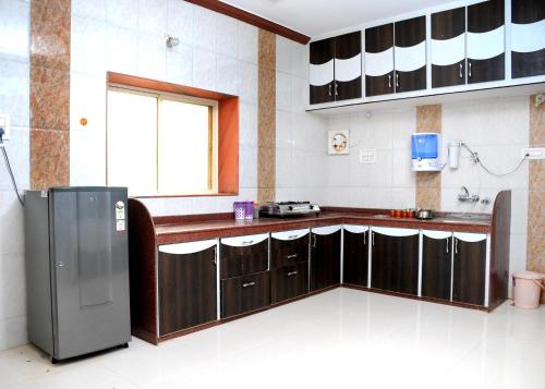 Køkken, Satyam Villa in Mandvi