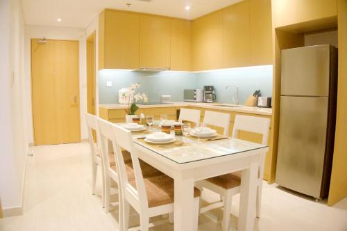 Sunshine Apartment in 5* resort