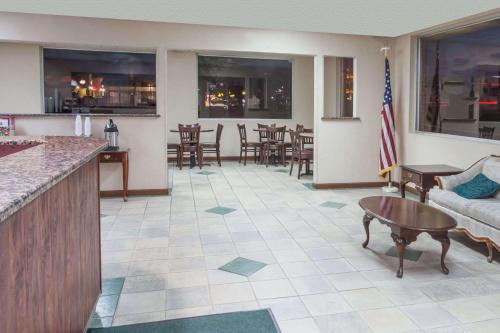 Knights Inn Lebanon in Lebanon, USA
