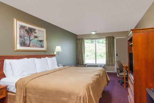 Knights Inn Lebanon in Lebanon, USA