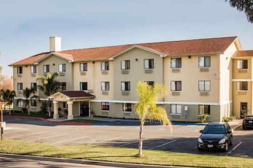 . Super 8 by Wyndham Vacaville