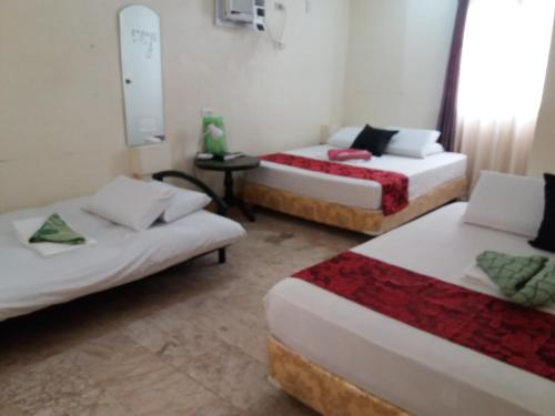 Sascha's Resort Oslob Sascha's Resort Oslob