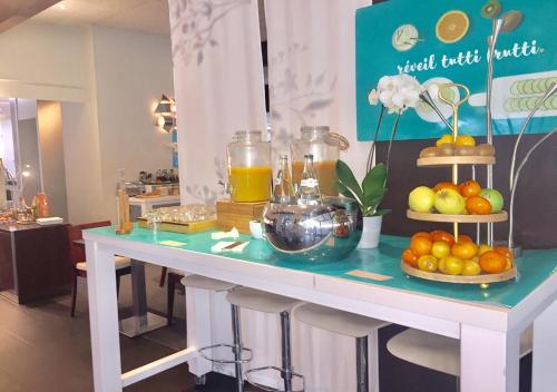 Novotel Marseille Est - image 13