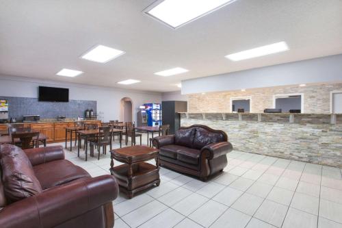 Knights Inn - Plant City in Plant City, USA