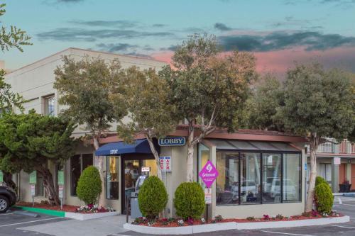 Travelodge by Wyndham San Francisco Central - image 5