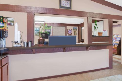 ล็อบบี้, ไนต์ส อินน์ - แบตเทิล ครีก มิชิแกน (Knights Inn - Battle Creek MI) in แบตเทิลครีก (MI)