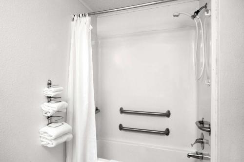Knights Inn - Scranton/Wilkes-Barre/Pittston - image 3