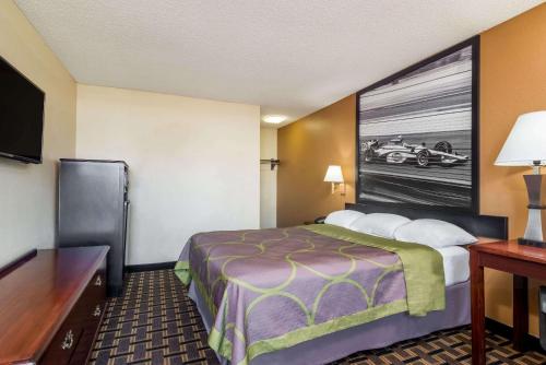 Super 8 by Wyndham Indianapolis/NE/Castleton Area in Indianapolis, USA