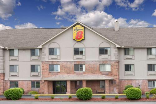 Super 8 by Wyndham Morgantown in Morgantown, USA