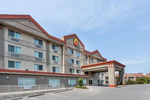 Super 8 by Wyndham Abbotsford BC - Hotel - Abbotsford