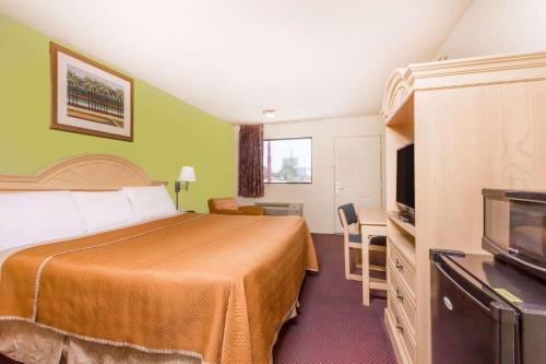 Travelodge by Wyndham Cordele in Cordele, USA