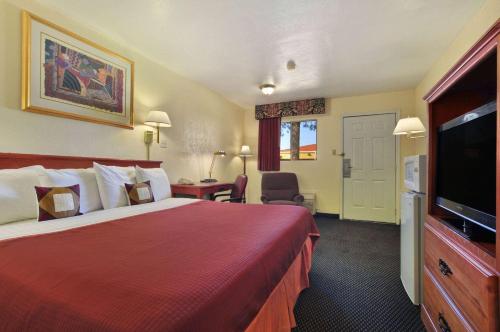Americas Best Value Inn & Suites-College Station - image 6