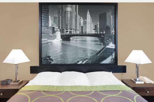 Super 8 by Wyndham Morton Grove/Chicago in Morton Grove, USA