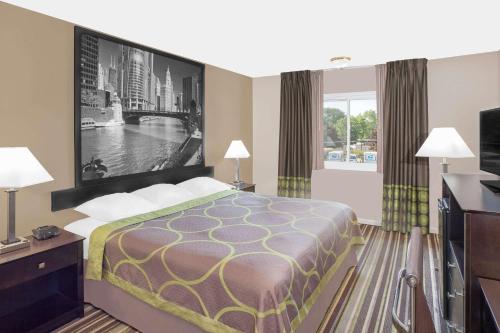 Super 8 by Wyndham Morton Grove/Chicago - image 6