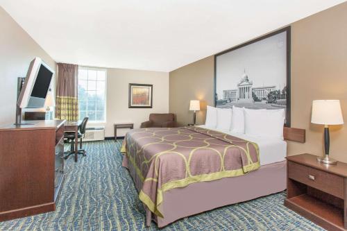 Super 8 by Wyndham Oklahoma City in Oklahoma City, USA