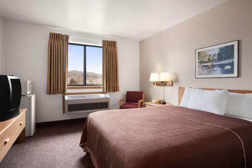 Travelodge by Wyndham Elko NV - image 8