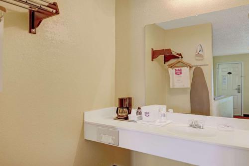 White Rock Inn in San Marcos, USA