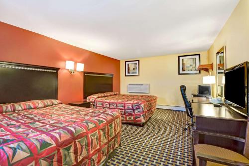 Knights Inn South Portland