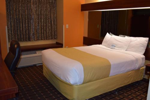 Microtel Inn & Suites by Wyndham Rock Hill/Charlotte Area - image 8