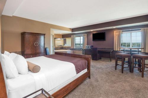 Microtel Inn & Suites Quincy by Wyndham