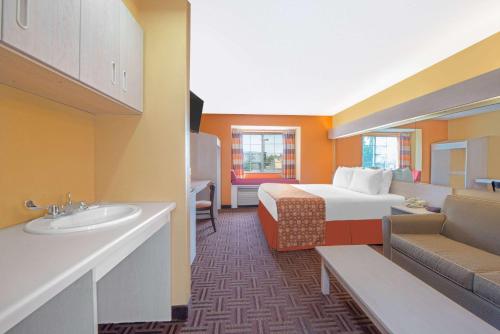 Microtel Inn & Suites by Wyndham Amarillo