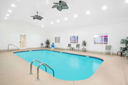 Microtel Inn & Suites Beckley East in Beckley, USA