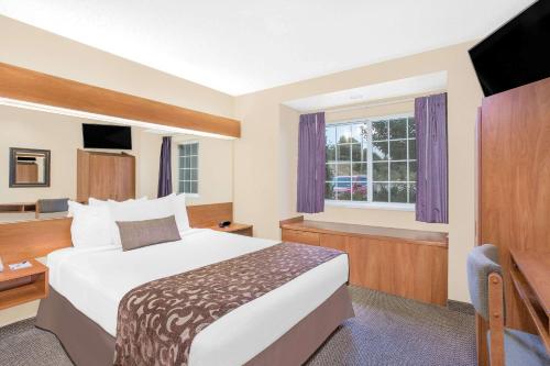 Microtel Inn & Suites Beckley East in Beckley, USA