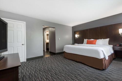 Hawthorn Extended Stay by Wyndham Columbus West in Columbus, USA