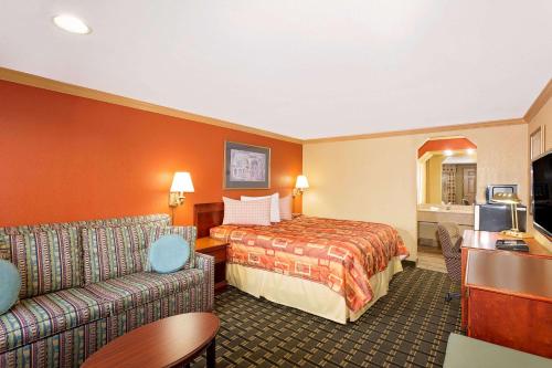 . Knights Inn Port Charlotte