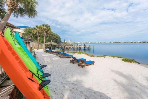 A szálláshely kívülről, Surf & Sand Hotel in Pensacola Beach (FL)