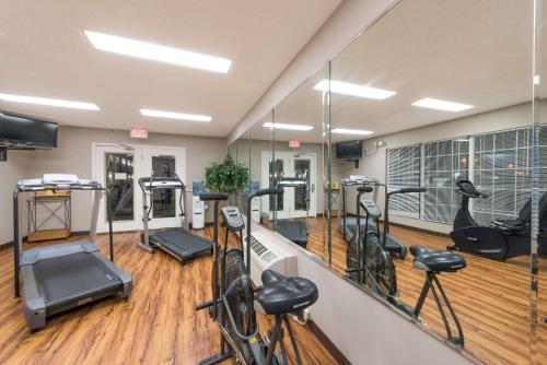 Super 8 by Wyndham Alexander City in Alexander City, USA