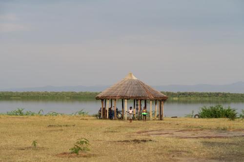 Kasenyi Lake Retreat & Campsite