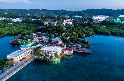 สภาพแวดล้อมโดยรอบ, โอเชียน สตาร์ โฮเต็ล (Ocean Star Hotel) in เกาะโครอร์