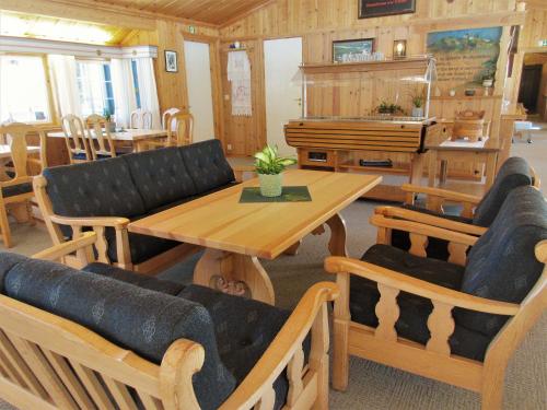 ห้องอาหาร, Toftemo Turiststasjon in ดอมบัส