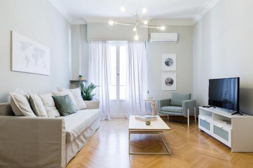 Acropolis Heart 1BD Apartment in Plaka by UPSTREET Athens