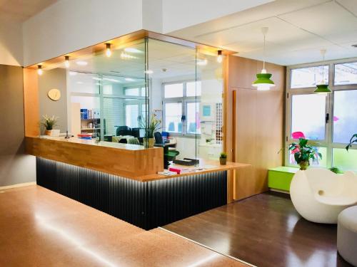 大堂, 布拉斯·德·泰特羅大學公寓 (Residencia Universitaria Blas De Otero) in 伊拜恩多