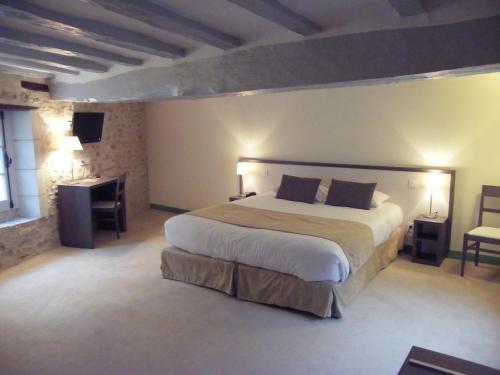 Logis Le Puits Doré - image 7