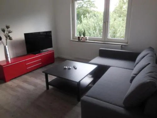 Ölhafendamm 7 in Wilhelmshaven, Deutschland