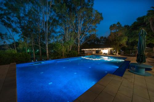 Piscina, Samford Lakes Rural Accommodation in Mount Samson