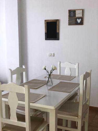 Apartamentos Ajabo Adeje