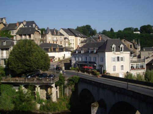 Logis Hôtel Teyssier