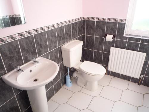 Seacrest Holiday Homes - image 2